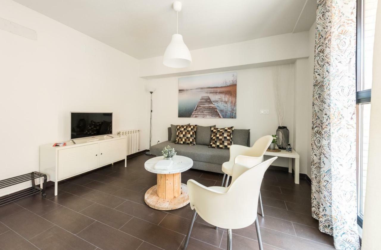 2 Habitaciones Apartamento Temporada En Lucero Мадрид Экстерьер фото